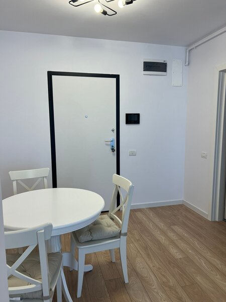 Pipera - apt 2 camere de inchiriat - rond OMV - prima inchiriere